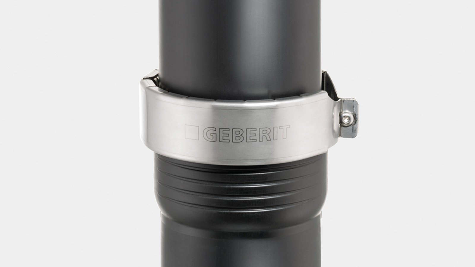 The Silent-Pro push-fit connection can withstand an internal pressure of up to 2 bar with the Geberit retaining claw The Silent-Pro push-fit connection can withstand an internal pressure of up to 2 bar with the Geberit retaining claw