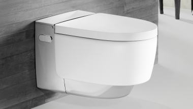 Geberit AquaClean Mera Comfort in chrome with Sigma70 remote control